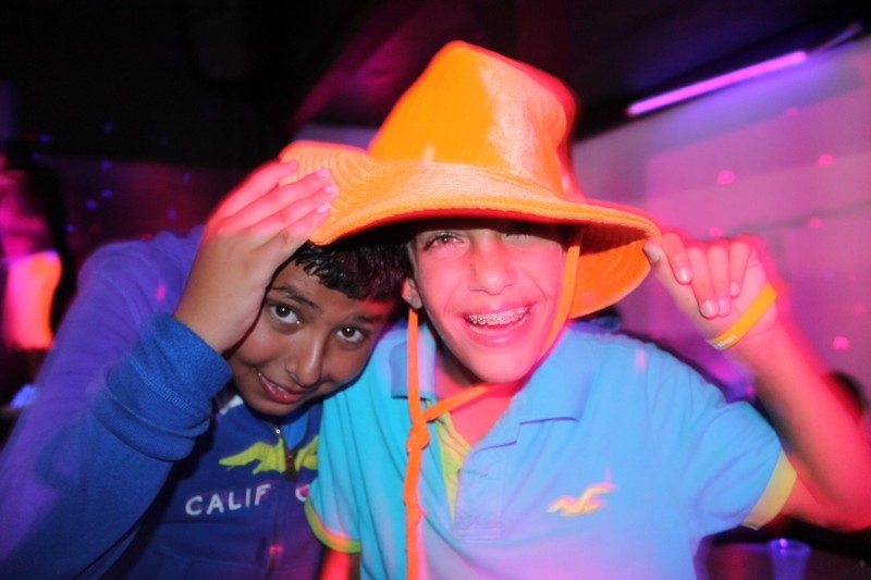 Village Camps International Summer Camp Leysin, Switzerland 2025-08-09 https://www.villagecamps.com/journals_admin/images/682-17-disco (27).jpg